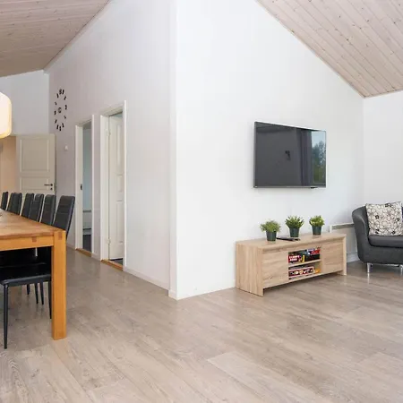 Holiday home Three-bedroom In Oksbol 27 *