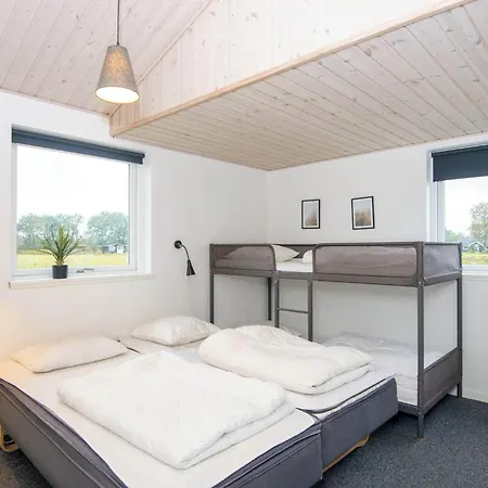 Three-bedroom In Oksbol 27