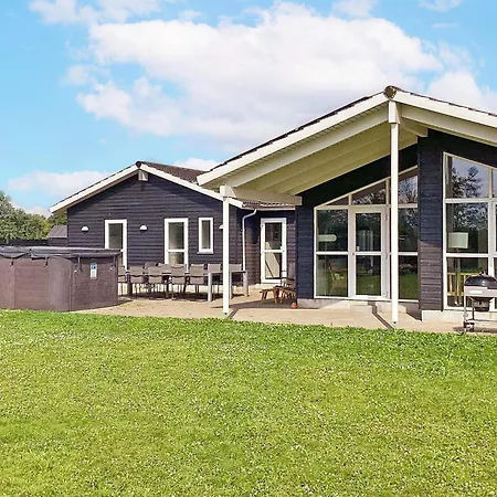 Three-bedroom In Oksbol 27 * Ansager