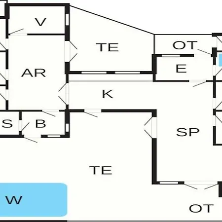 16 Person In Ansager-by Traum Nyaraló Ansager